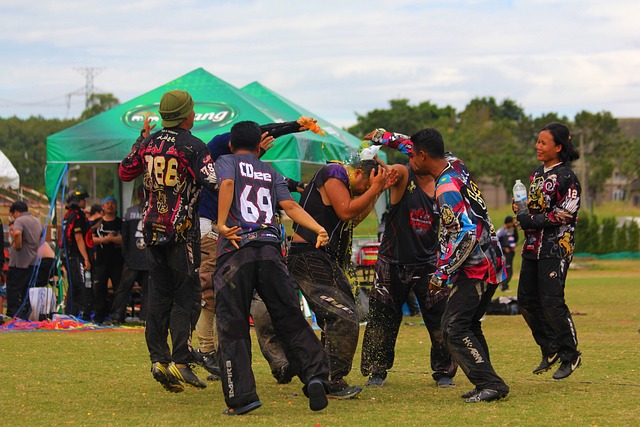 進行大規模 進行大規模